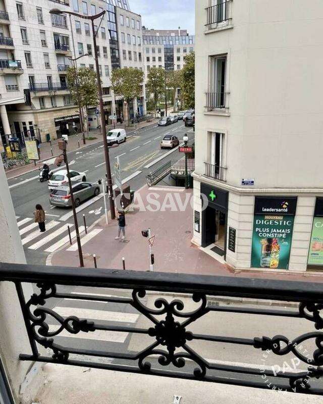 Appartement à CHARENTON-LE-PONT