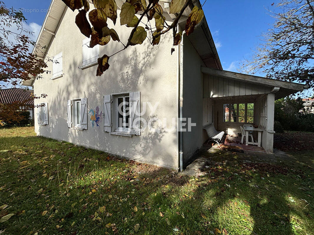 Maison à LIT-ET-MIXE