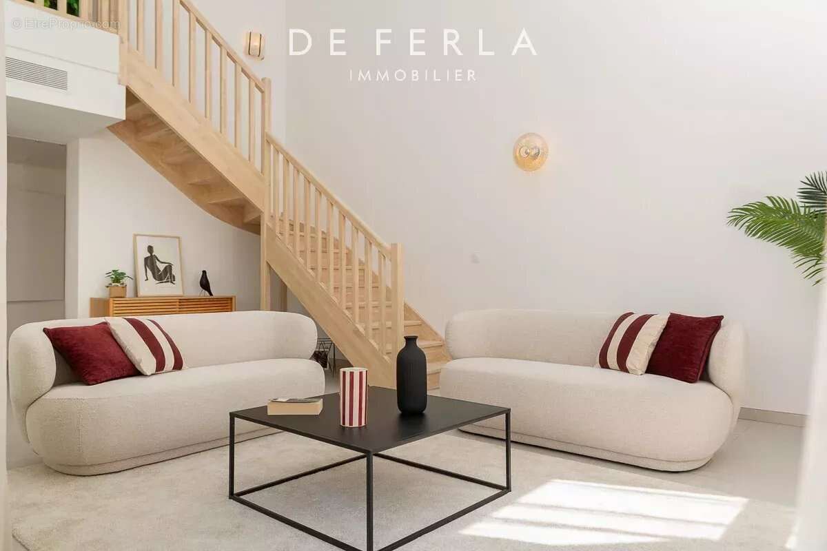 Appartement à MARSEILLE-6E
