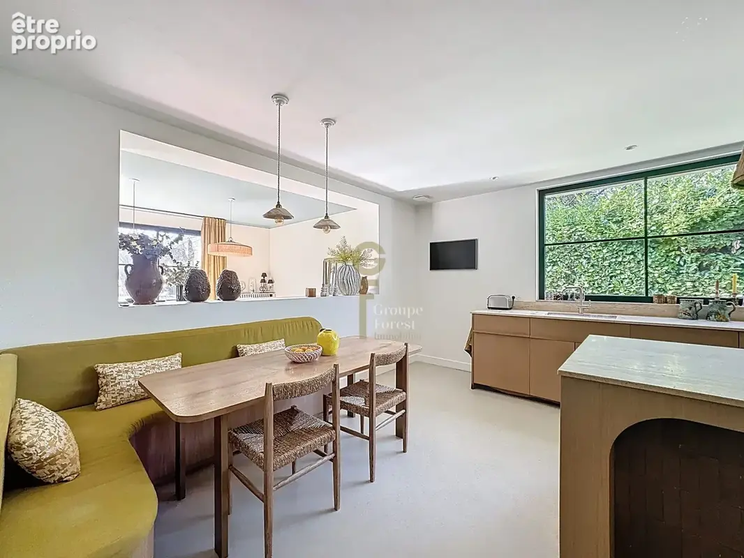 Maison 290 m² à Croix  - photo 4