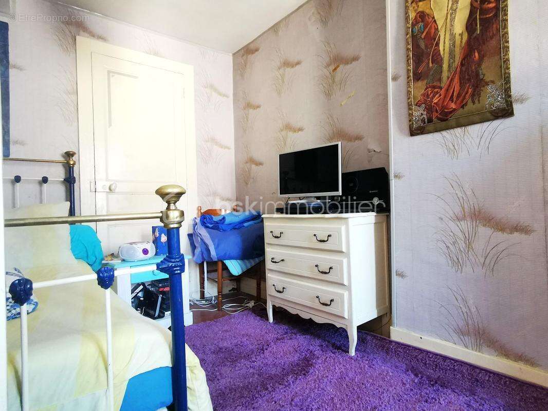 Maison à CORVOL-L'ORGUEILLEUX