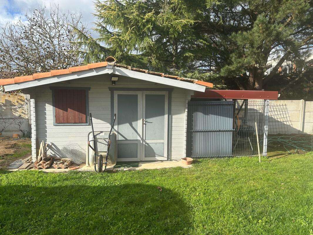 Maison à SAINT-MACAIRE-EN-MAUGES