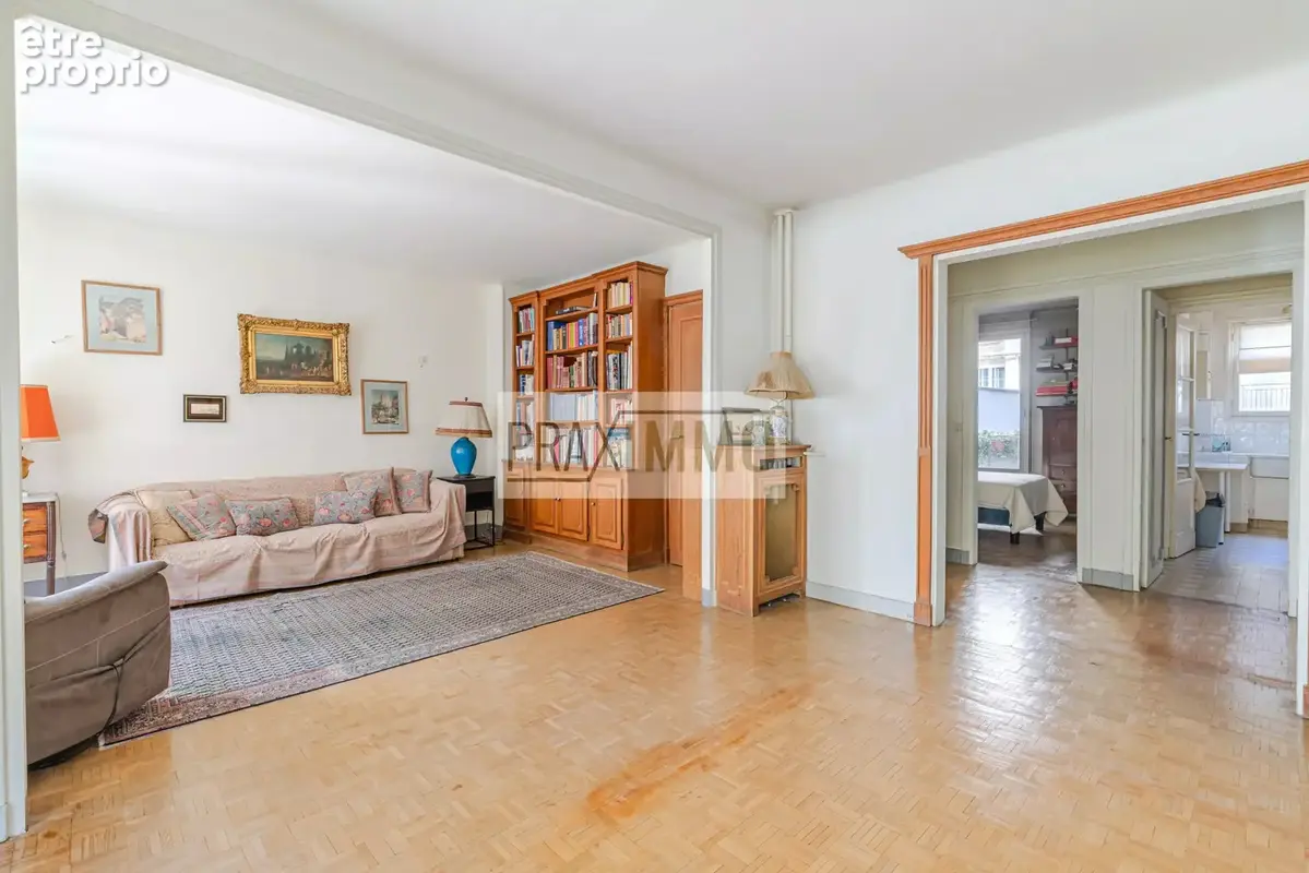 Appartement 3 pièces 74 m² à vendre à Paris-16e (75016) - photo 3