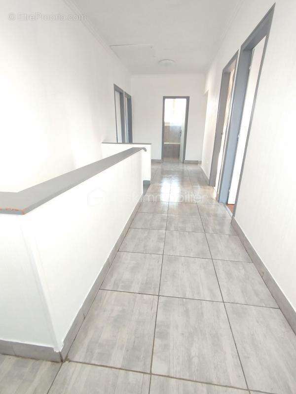 Maison à DAMMARIE-LES-LYS