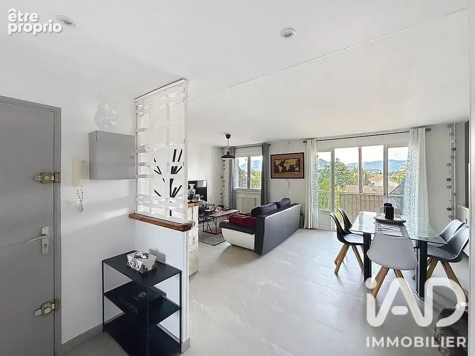 Photo 1 - Appartement à BOURG-LES-VALENCE