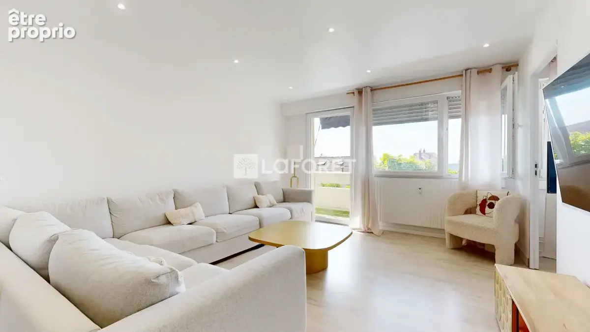 Appartement 4 pièces avec 3 chambres, extérieur et parking ? Bischheim - photo 2