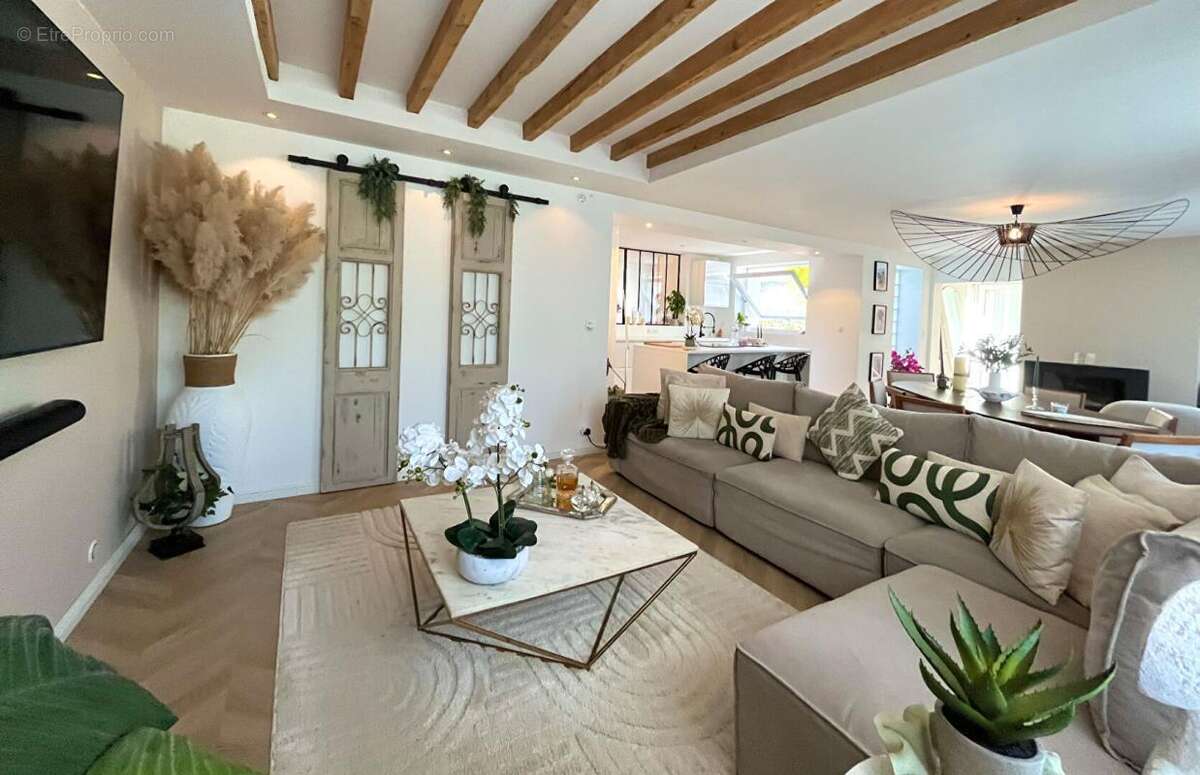 Maison à RIBECOURT-DRESLINCOURT
