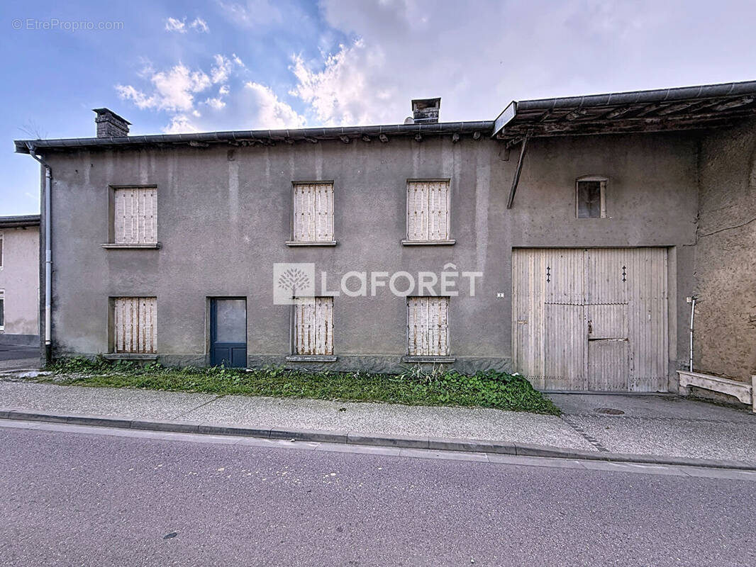 Maison à REMOVILLE