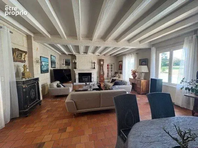 Maison 8 pièces 290 m² à vendre à Saumur (49400) - photo 8