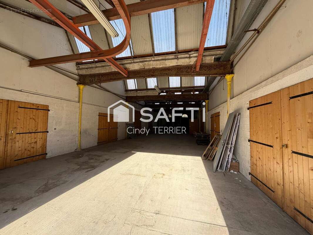 Photo 2 - Appartement à SAINT-GEOIRE-EN-VALDAINE