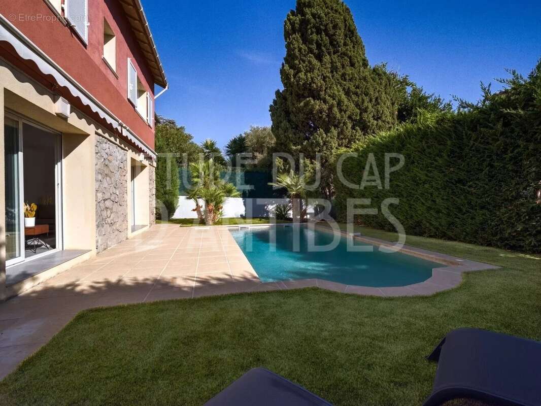 Maison à ANTIBES