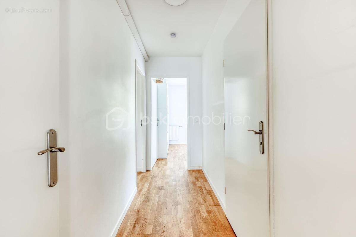 Appartement à LE PERREUX-SUR-MARNE