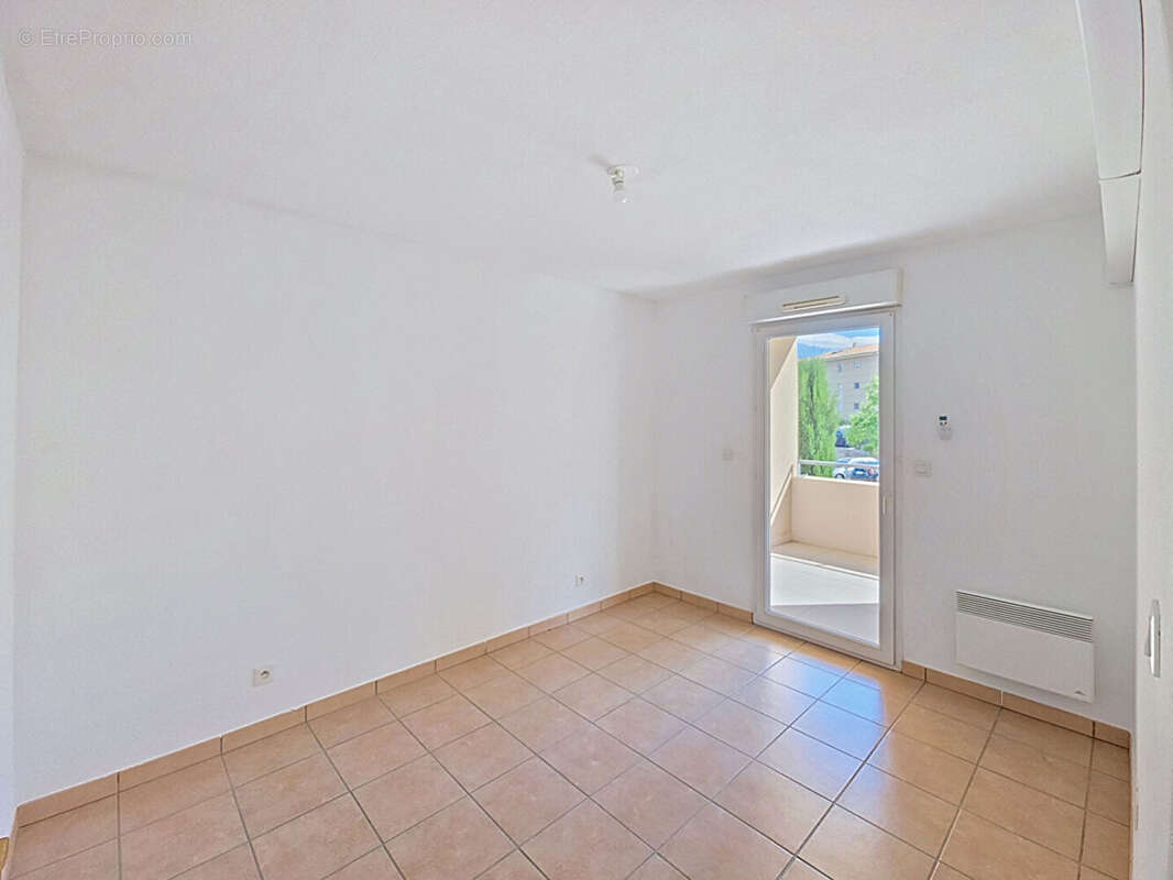 Appartement à LES ANGLES