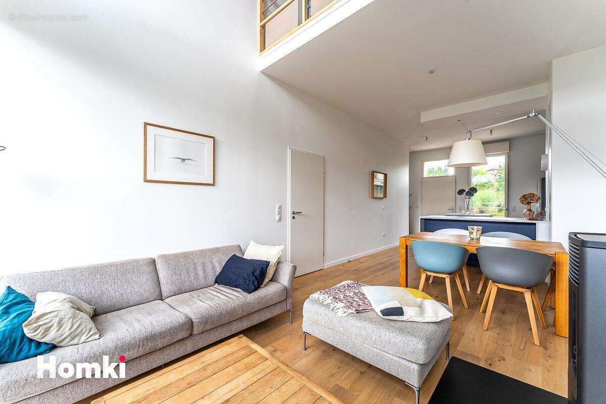 Maison à LE BOUSCAT