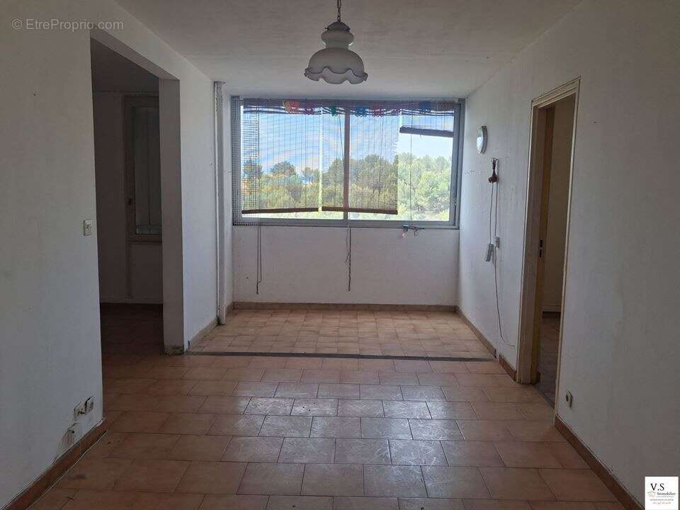 Appartement 74 m² à Martigues  - photo 2