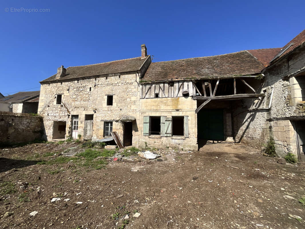 Maison à PONTPOINT