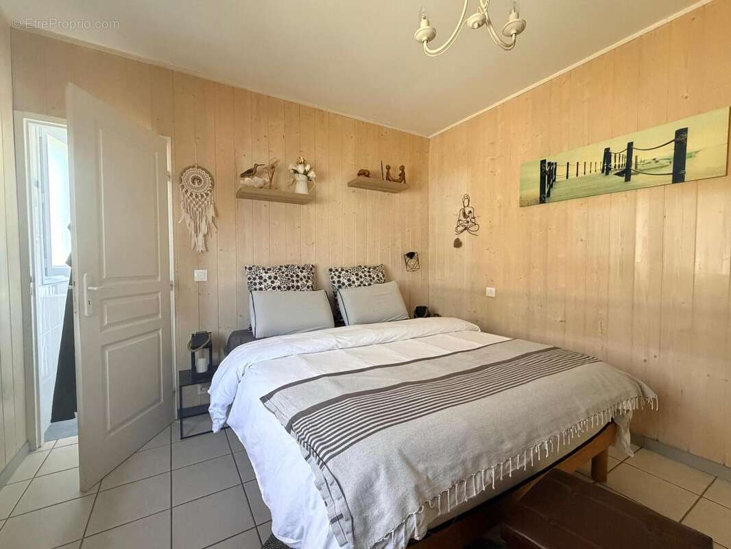 Maison 133 m² à Ares  - photo 4