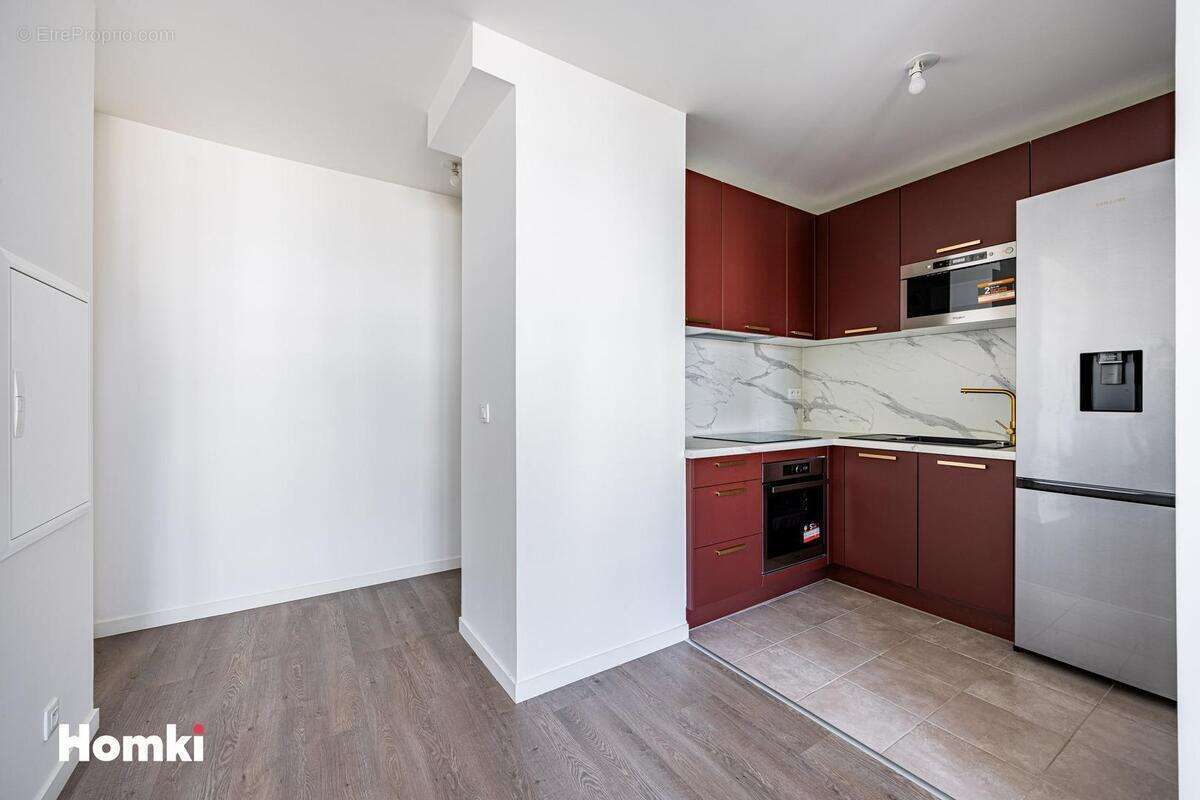 Appartement à SARTROUVILLE