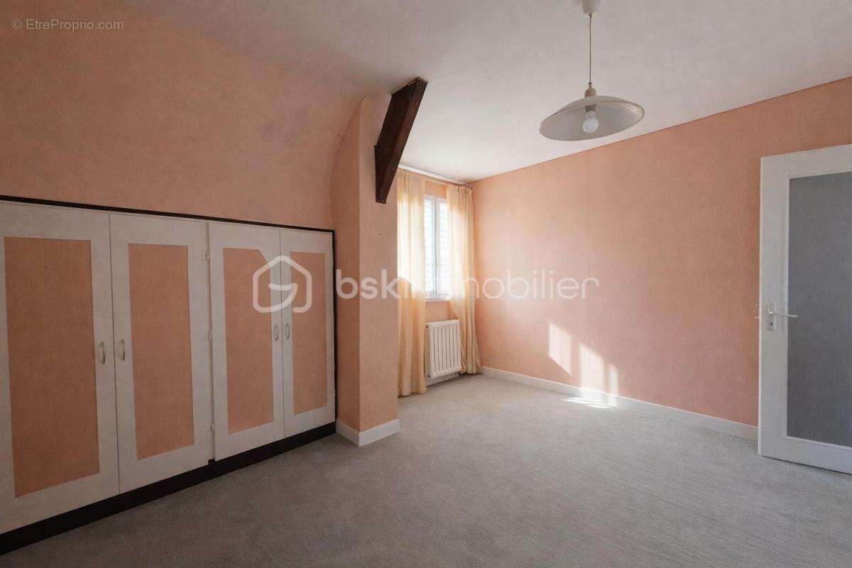 Maison à AULNAY-SOUS-BOIS