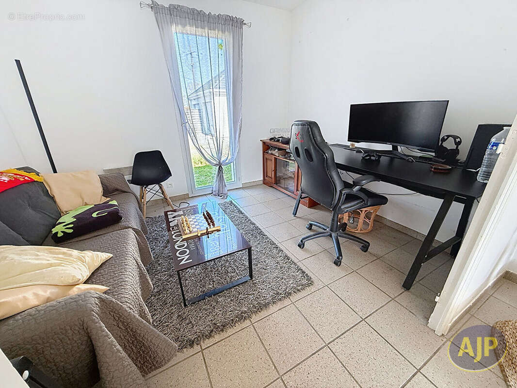 Maison à NOTRE-DAME-DES-LANDES