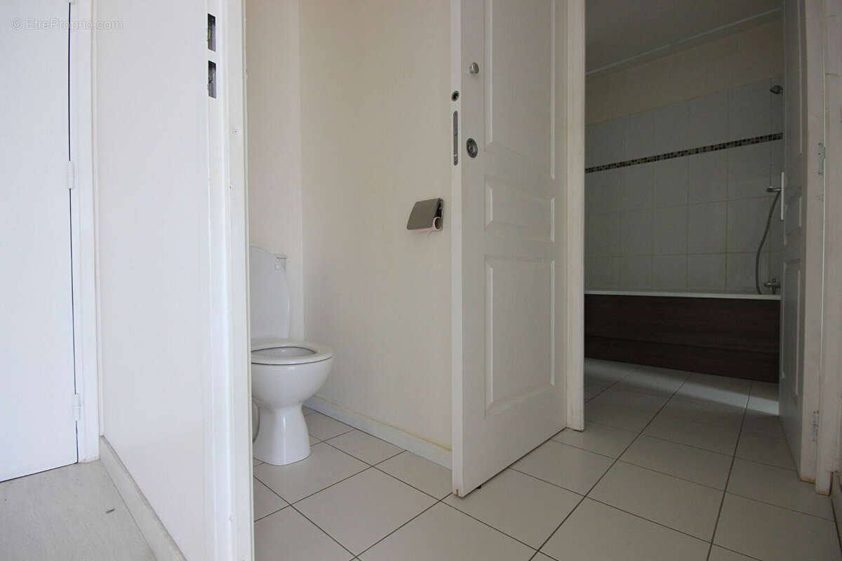 Appartement à LE BLANC-MESNIL