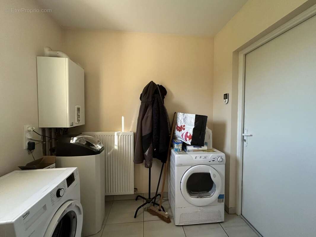 Maison à NEUVILLE-DE-POITOU