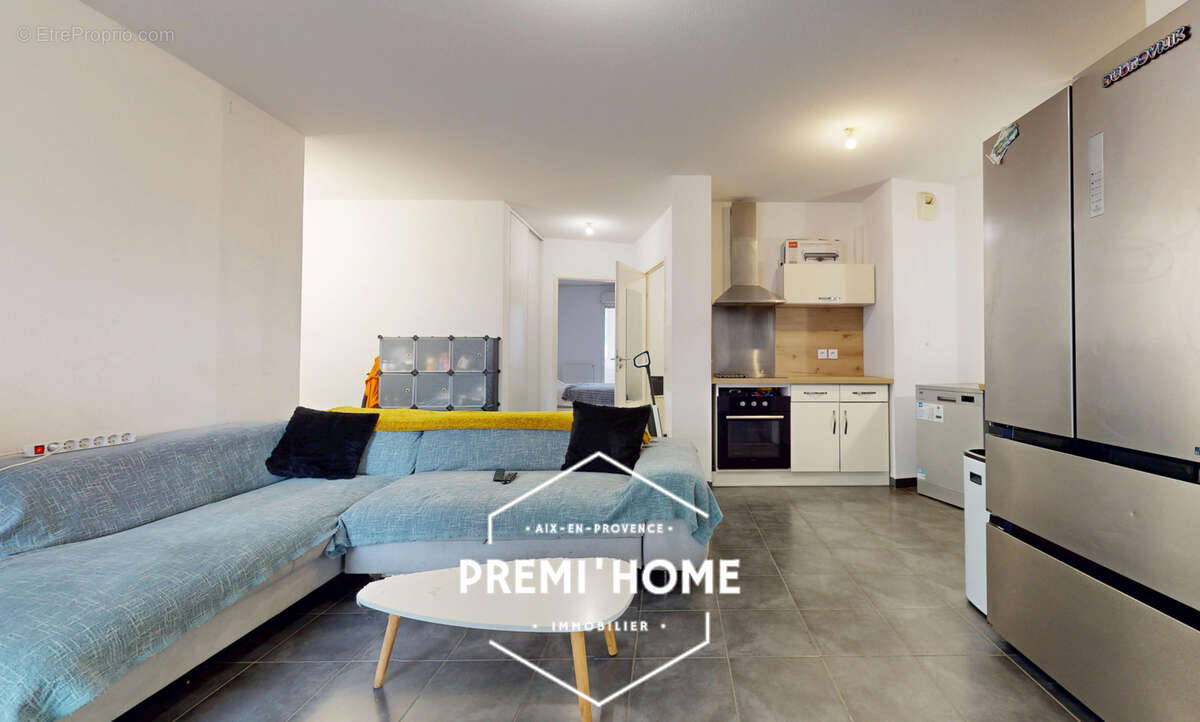 Appartement à MARSEILLE-3E