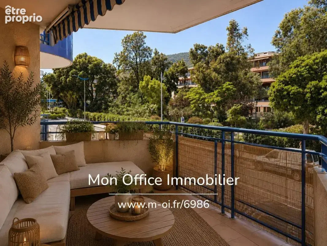 Référence : 6986-les - appartement centre ville 43m2 avec parking de cavalaire sur mer - photo 7