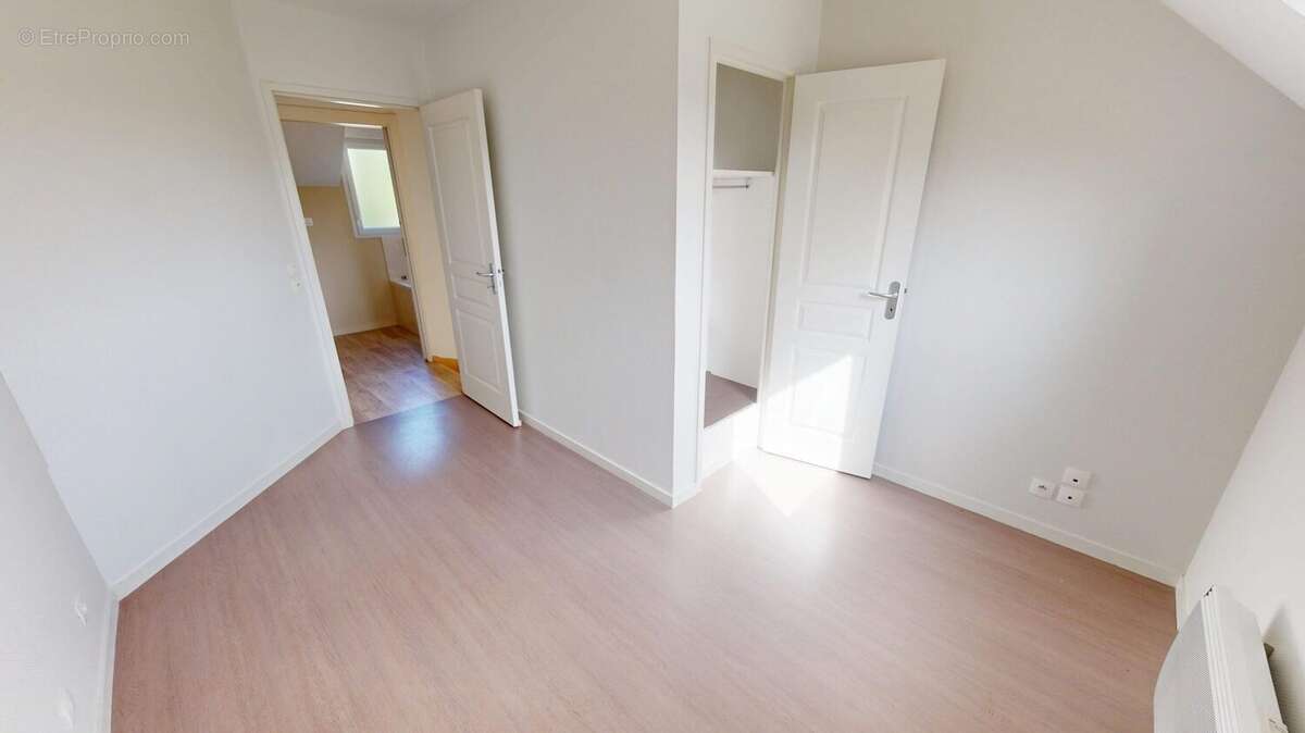 Appartement à SAINT-AUBIN-SUR-MER