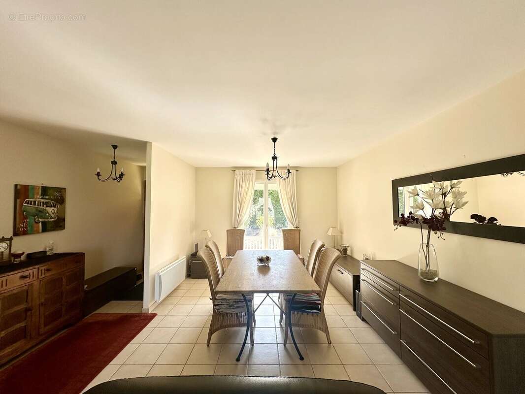 Maison à PUYSSERAMPION