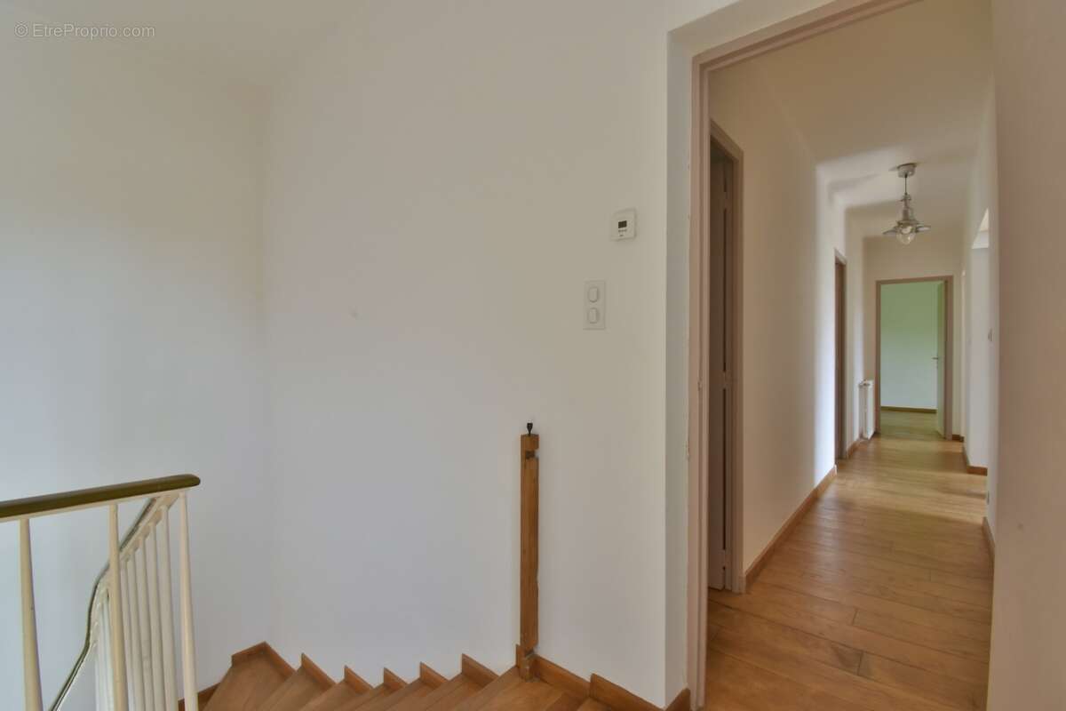 Maison à vendre 6 pièces chateau arnoux saint auban (04) - photo 9