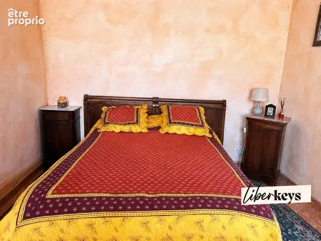 Maison de caractère avec piscine, oliveraie et vue sur Cotignac – 135 m² - photo 4