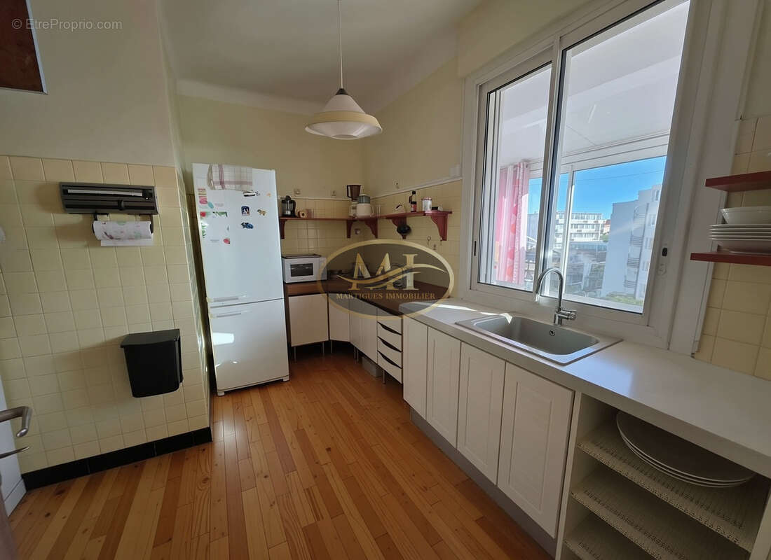 Appartement à PORT-DE-BOUC