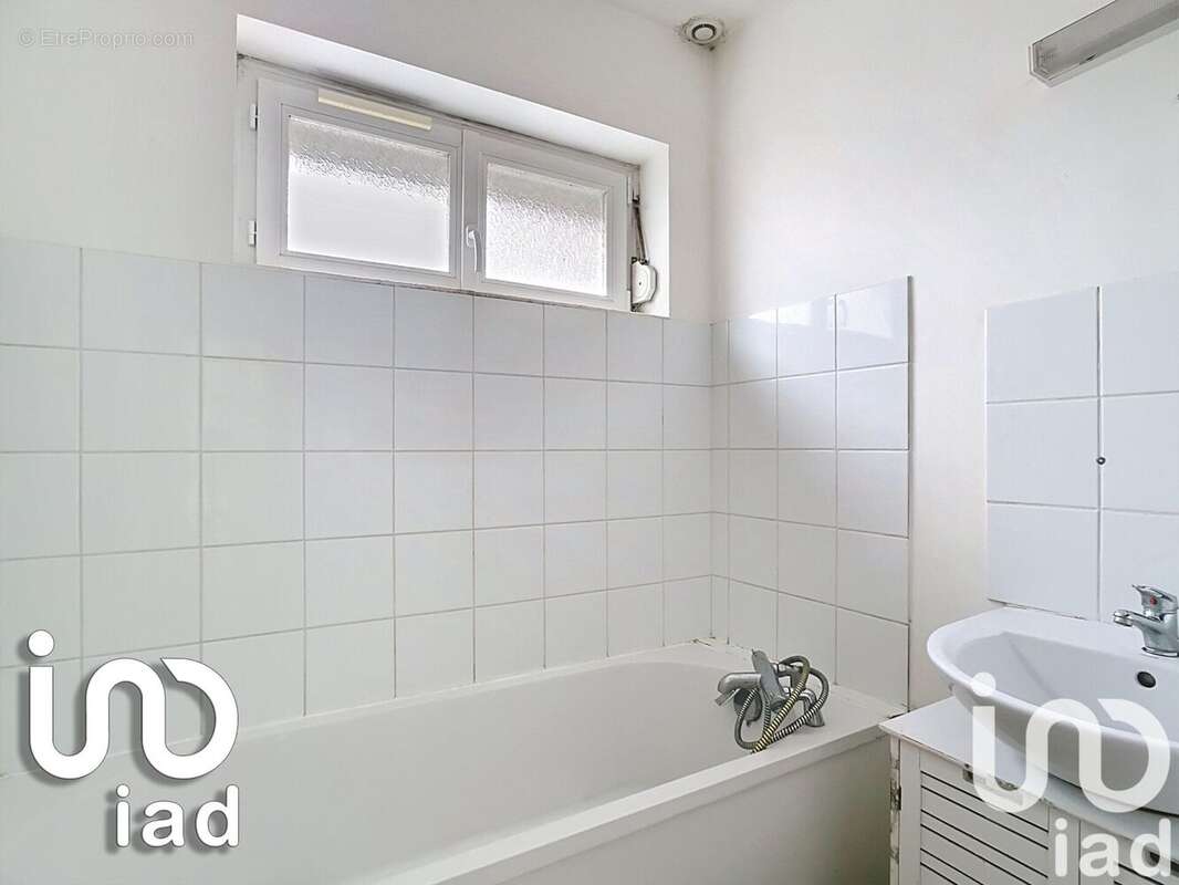 Photo 7 - Maison à COURRIERES