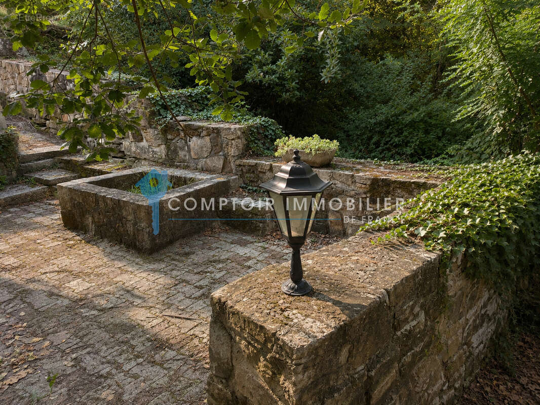 Saint-Privat   Maison individuelle de 95m2 sur terrain attenant de 1200m2, terrasse et garage - photo 15