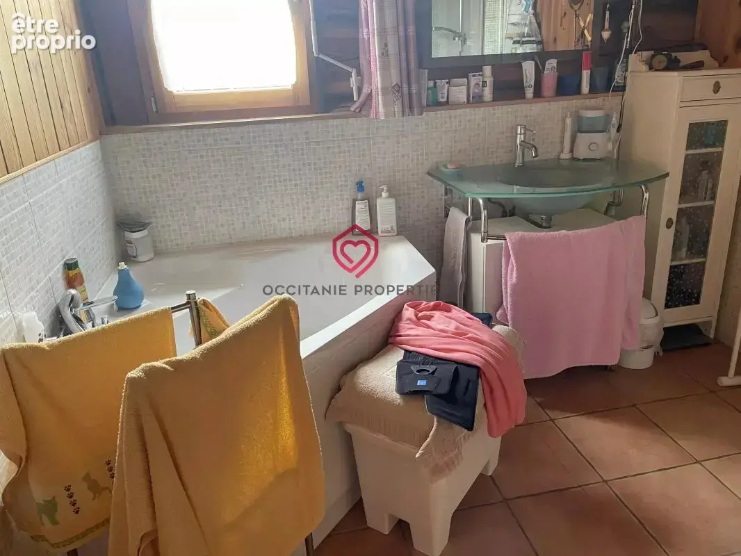 Chalet en bois sur 3 niveaux sur sa parcelle de 3266m² - superbes vues inclus montagne - photo 9