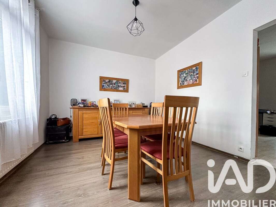 Photo 4 - Maison à OMISSY