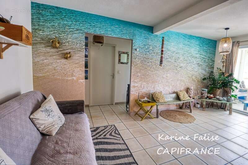 Appartement à SAINTE-LUCE