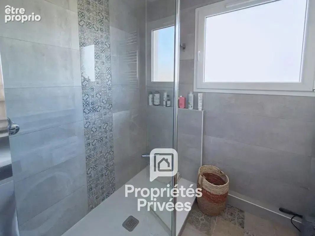 Appartement  73 m2 - 2 chambres - entièrement rénové - photo 4