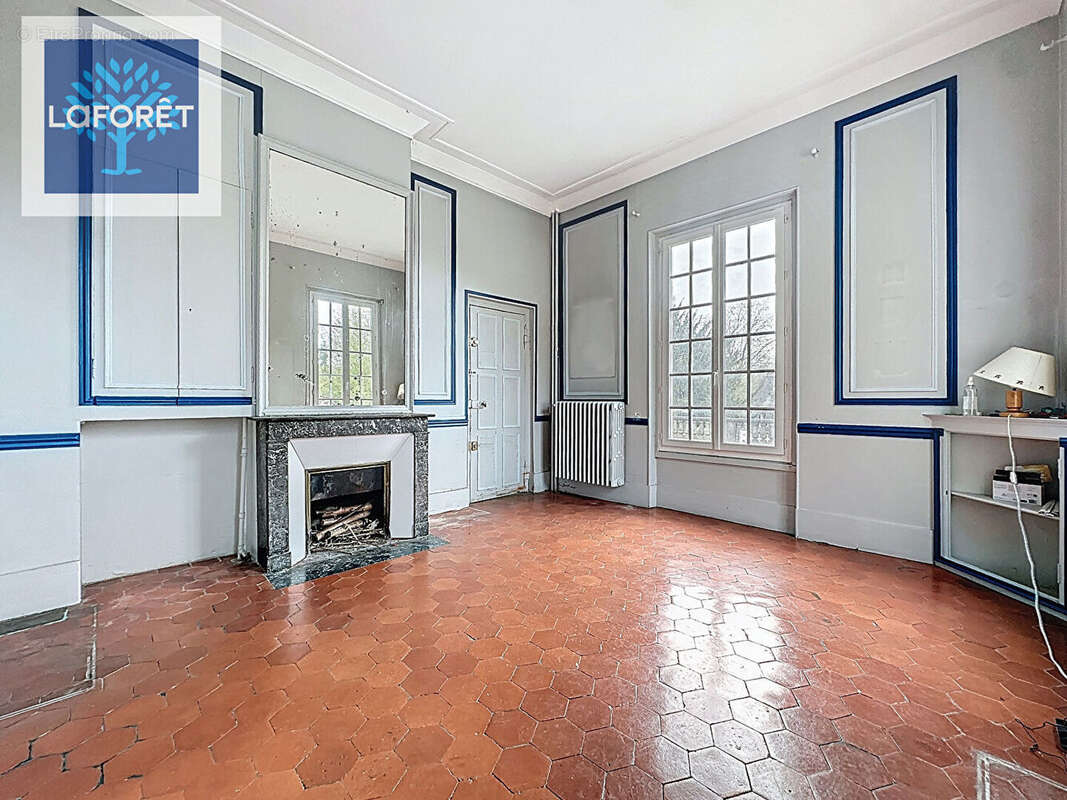 Maison à AUVERS-SUR-OISE