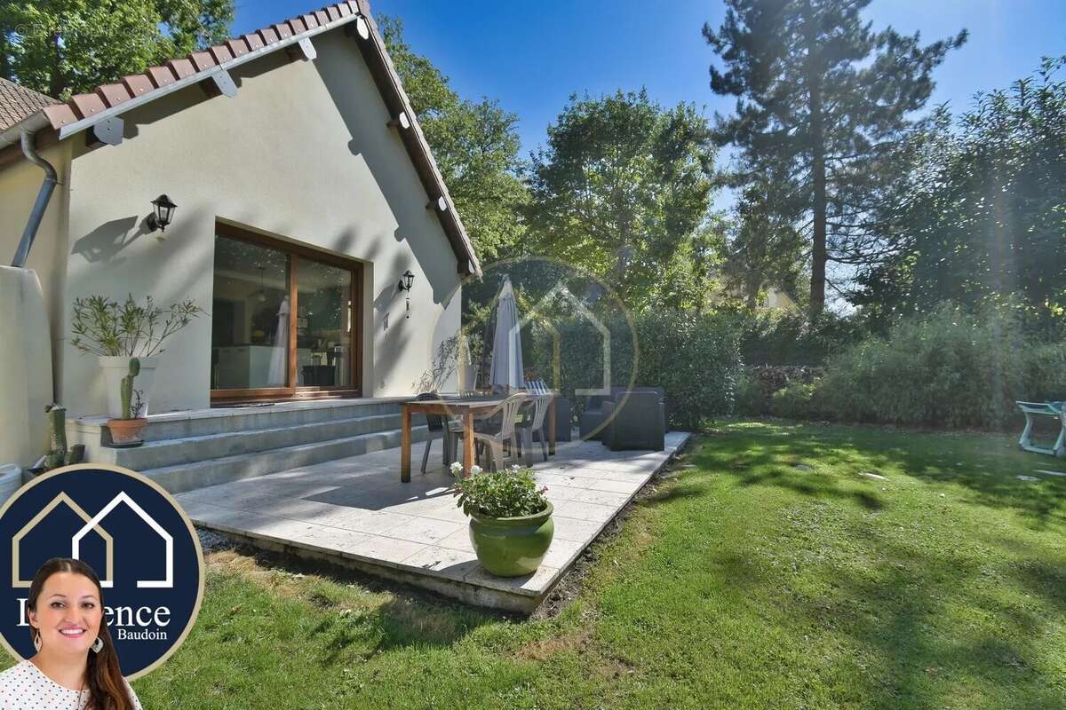 Maison à NOGENT-LE-ROI