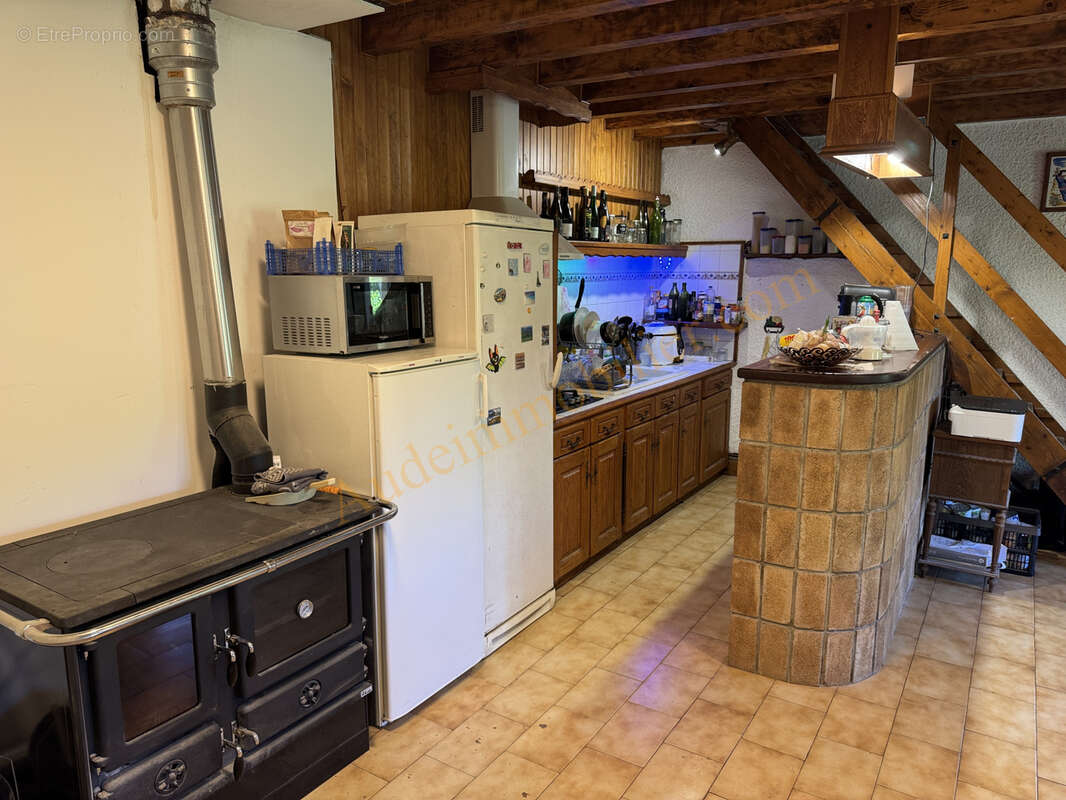 Maison avec jardin de 3500m2 environ - photo 15