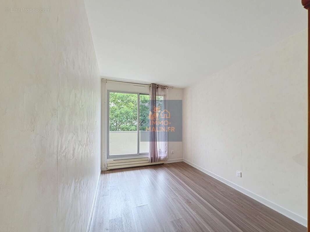 Chambre IA vide - Appartement à PARIS-11E