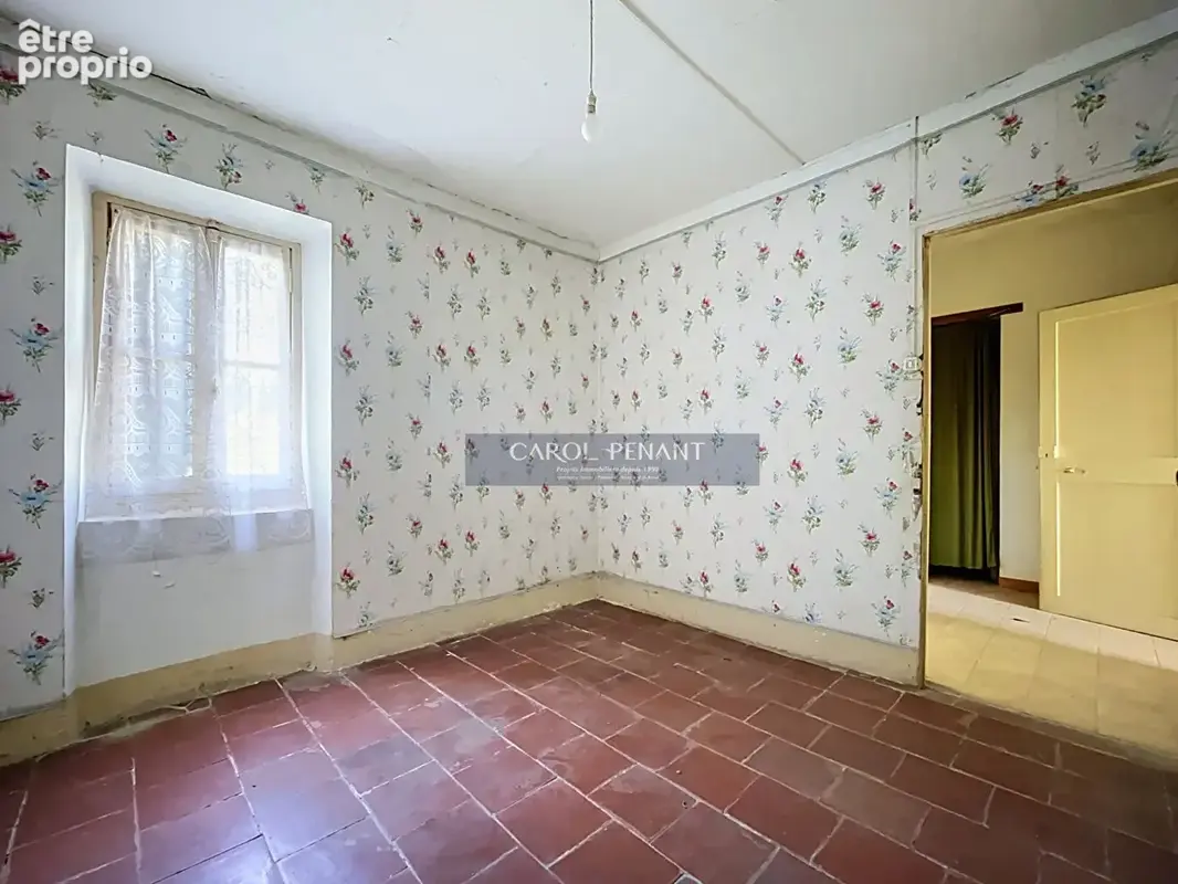 Carpentras mas t11 189 m2 a renover sur 2000m² de terrain - photo 13