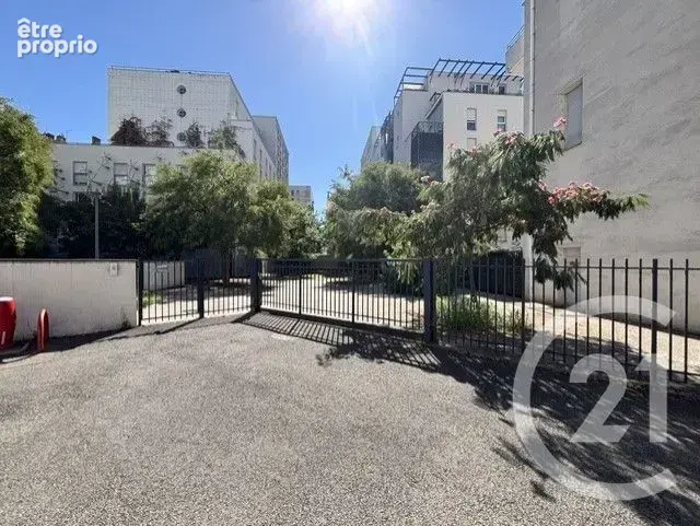 Photo Appartement à Lyon-7e au prix de 80 000€