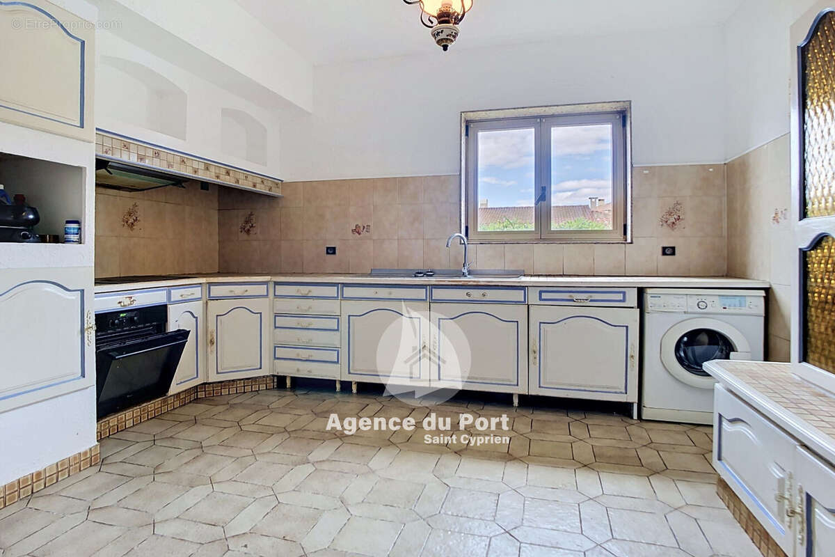 Maison à SAINT-CYPRIEN