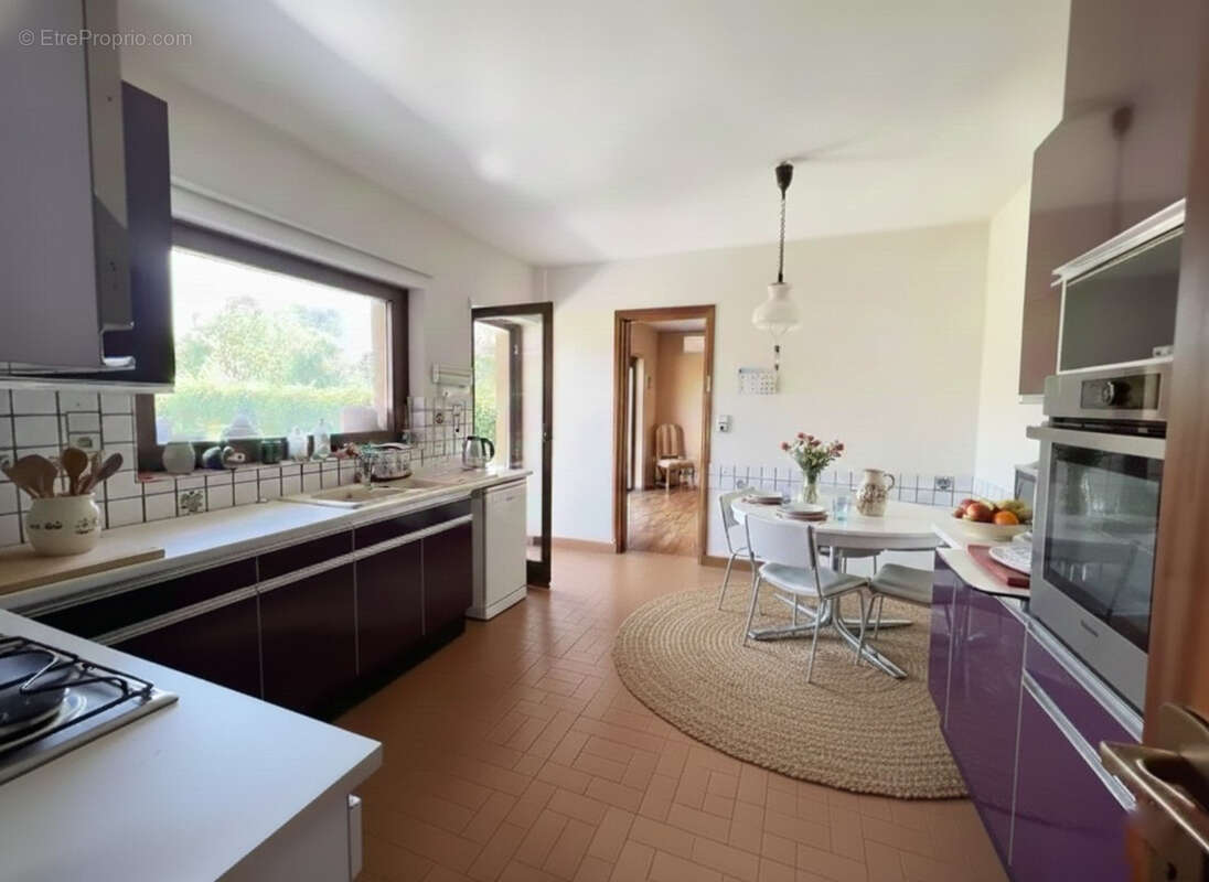 Joigny — Quartier Paradis : Villa d’Architecte avec Piscine Intérieure - photo 6