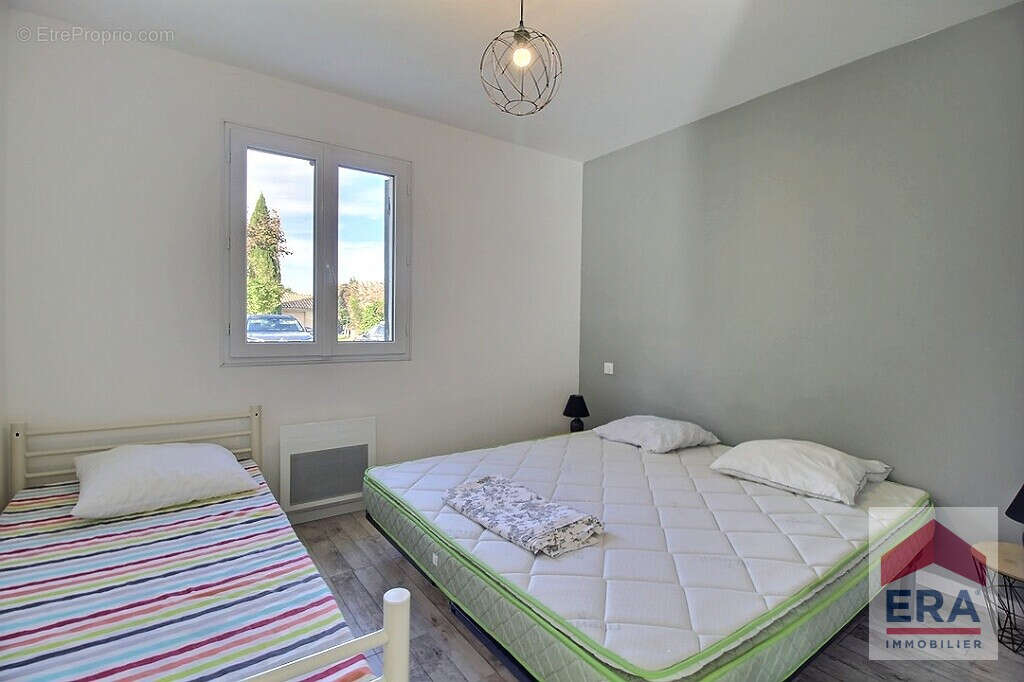 Autre à L&#039;ISLE-SUR-LA-SORGUE