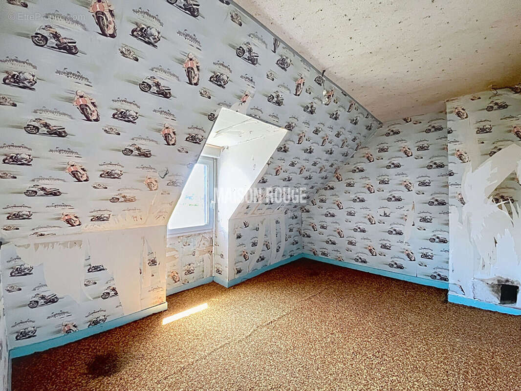 HIREL - Maison avec travaux et beau potentiel sur 835 m², proche Dol-de-Bretagne et baie du Mont-Saint-Miche - photo 13