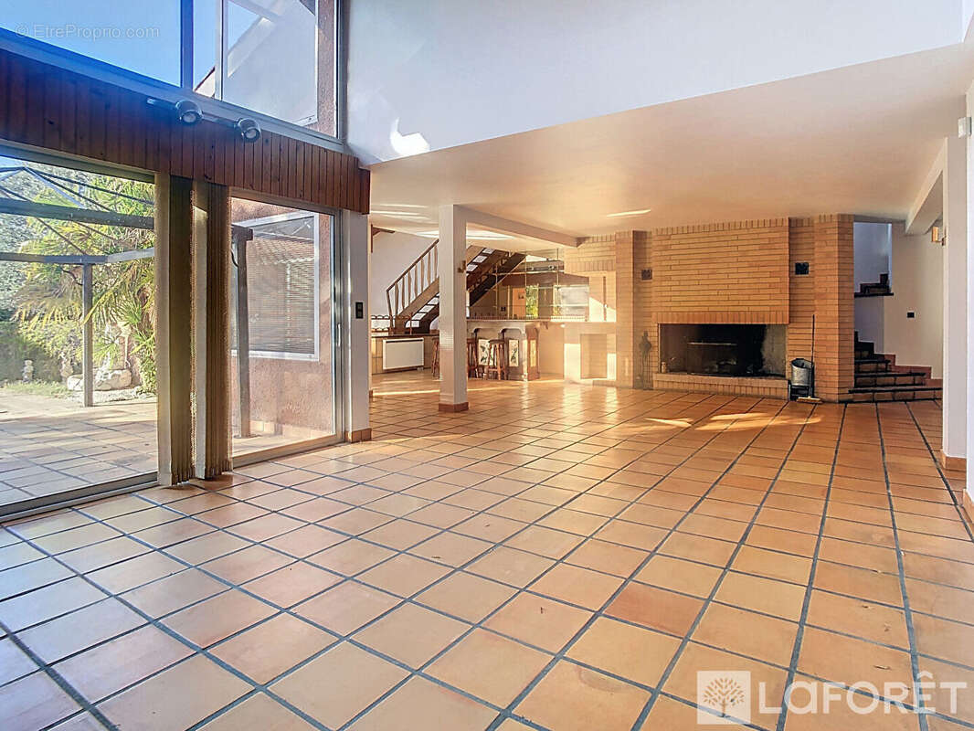 Maison à RAMONVILLE-SAINT-AGNE